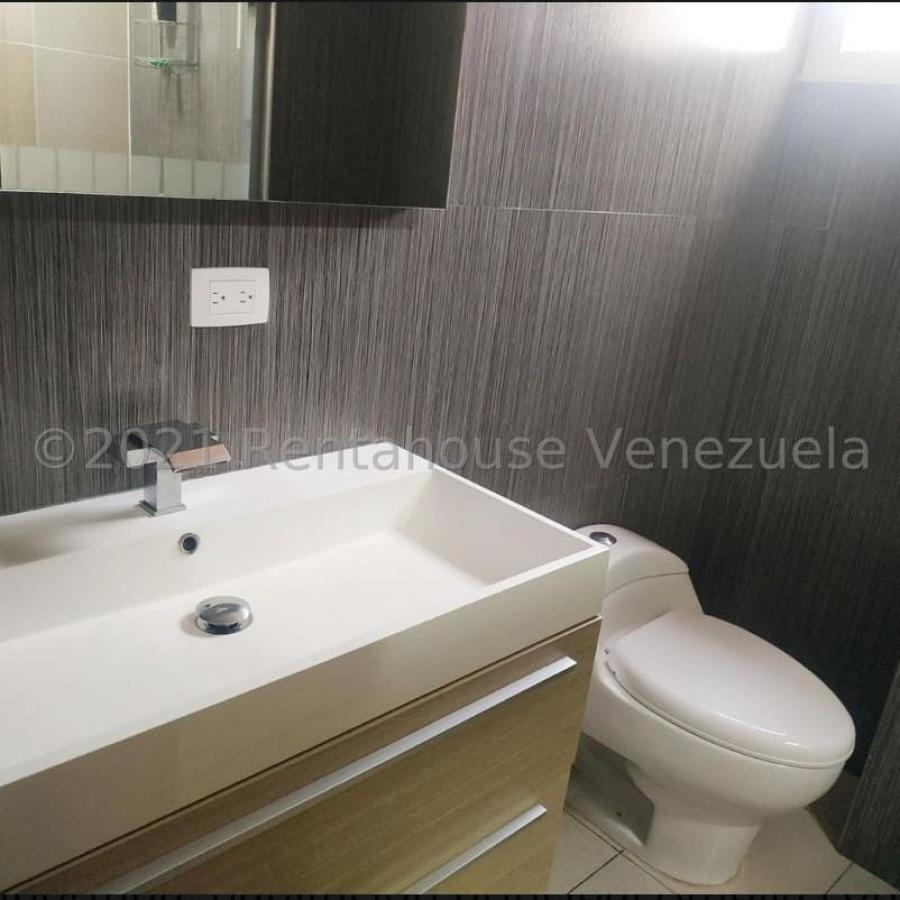 Foto Apartamento en Venta en Trigal, Trigaleña, Carabobo - U$D 64 - APV160511 - BienesOnLine