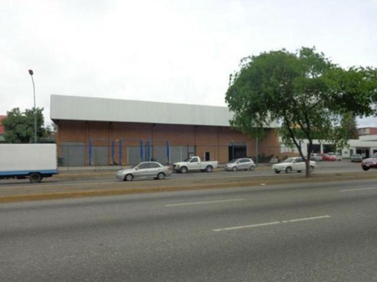 Venta de Local Comercial a Estrenar en Zona Este de Barquisimeto