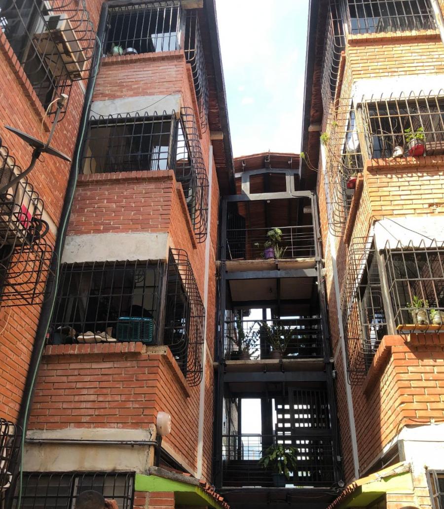 Foto Apartamento en Venta en Guatire, Miranda - U$D 18.000 - APV232389 - BienesOnLine