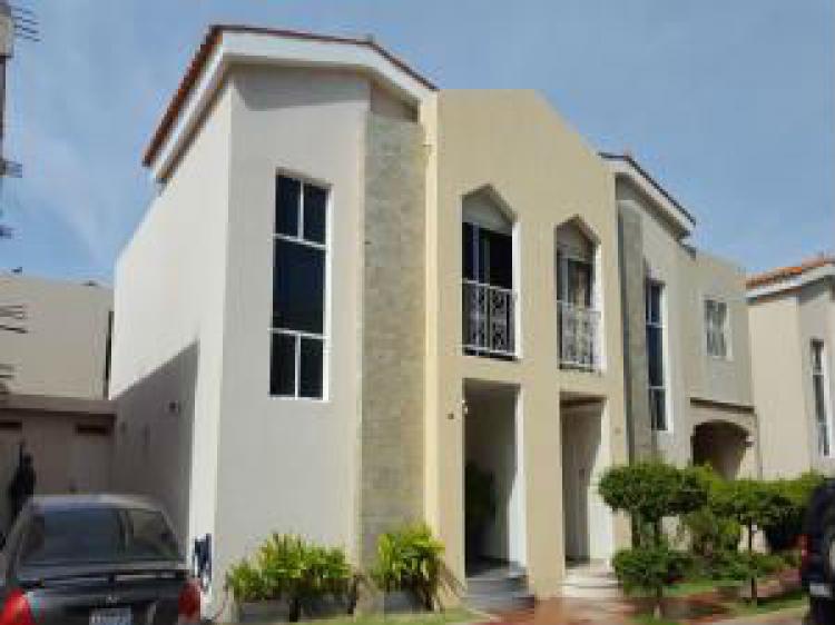 Foto Casa en Venta en Maracaibo, Zulia - BsF 75.000.000 - CAV96384 - BienesOnLine