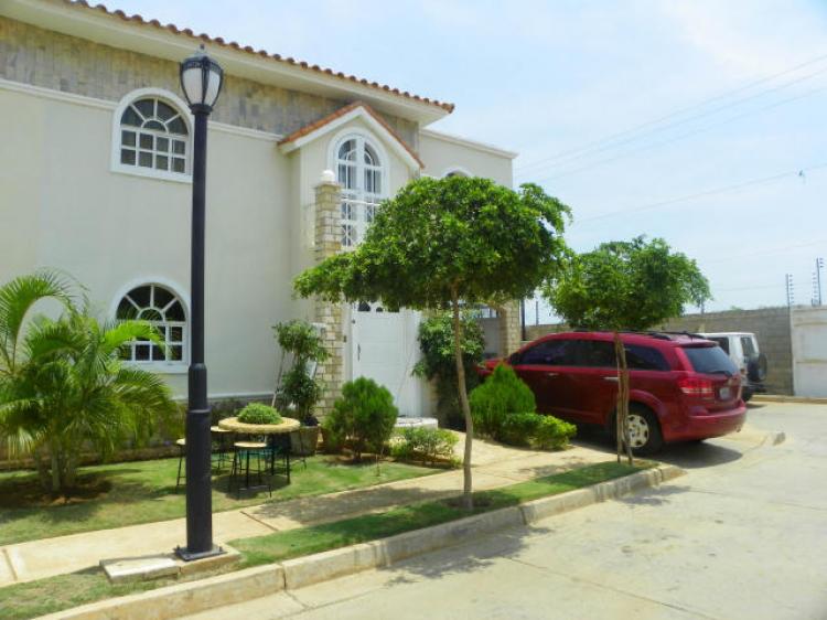 Foto Casa en Venta en Maracaibo, Zulia - BsF 4.200.000 - CAV50584 - BienesOnLine