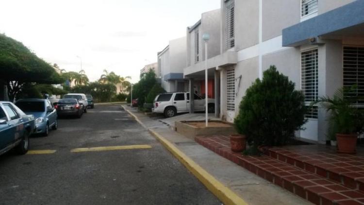 Foto Casa en Venta en Maracaibo, Zulia - BsF 5.200.000 - CAV52347 - BienesOnLine